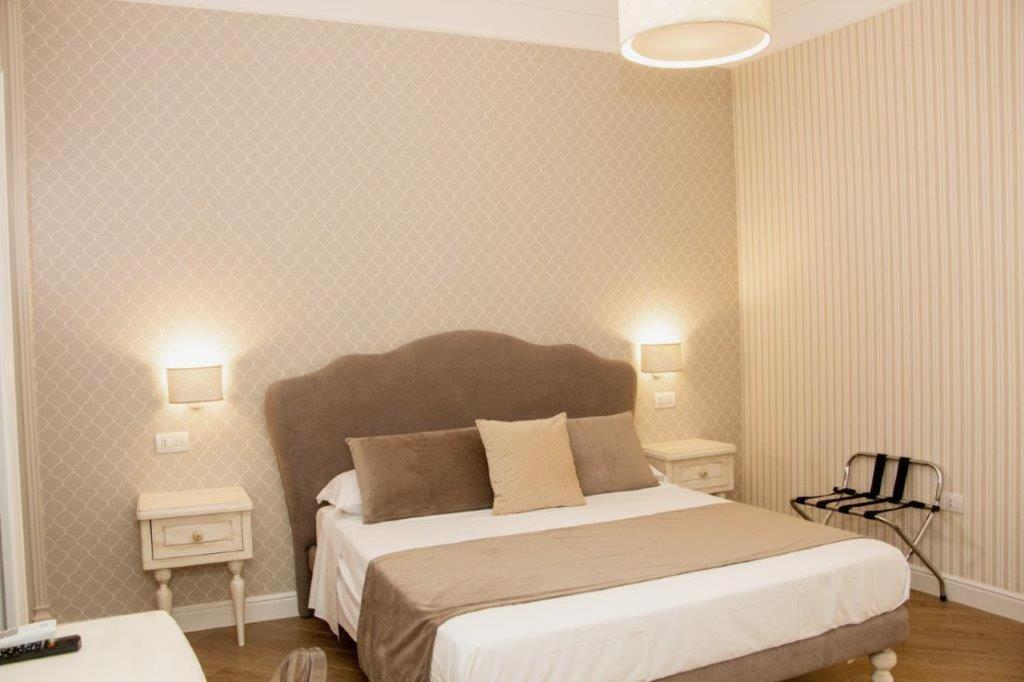 Hotel Florita Napoli Esterno foto