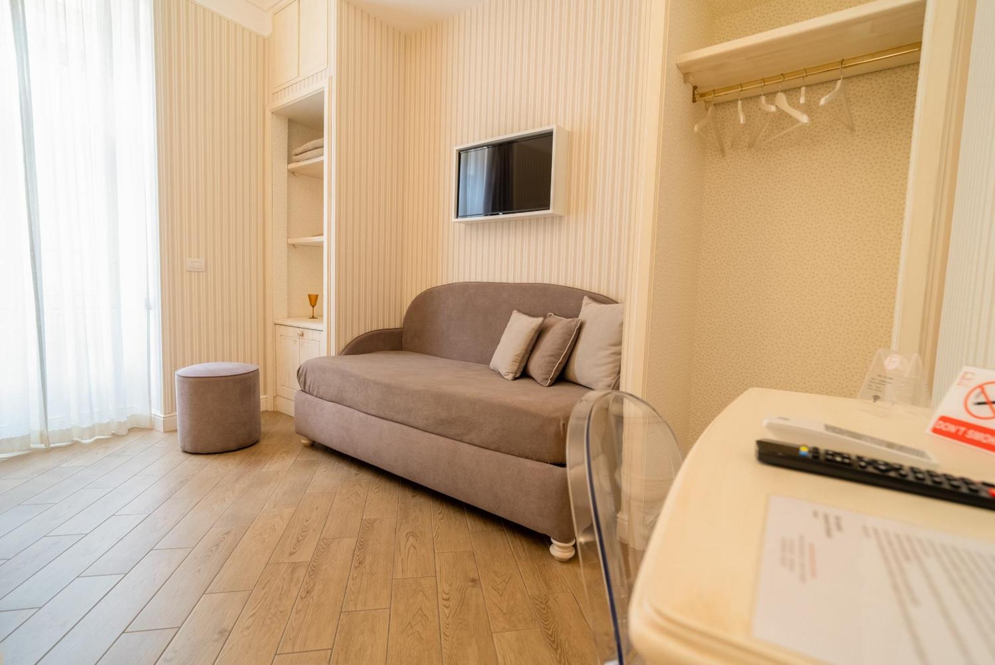 Hotel Florita Napoli Esterno foto