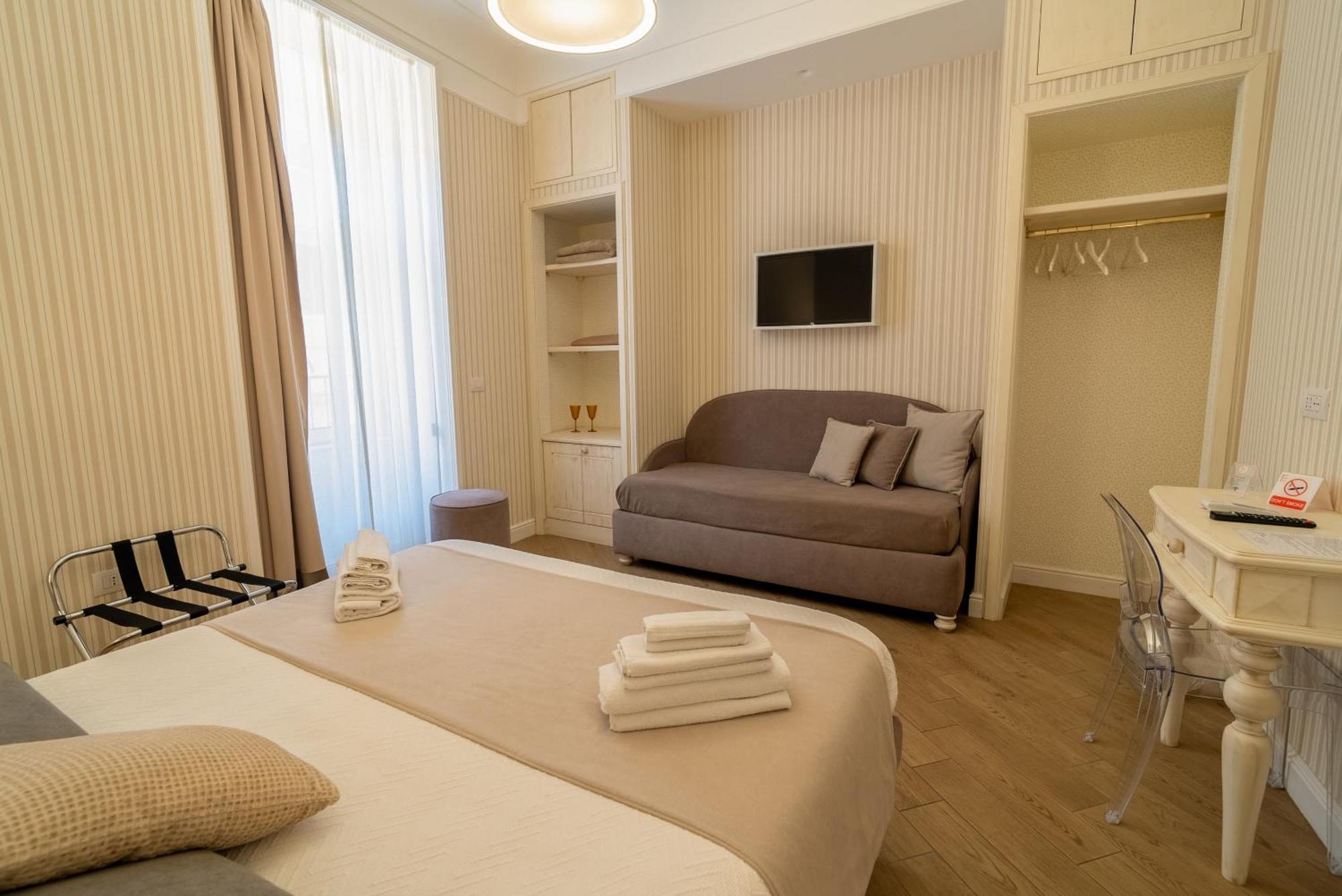 Hotel Florita Napoli Esterno foto