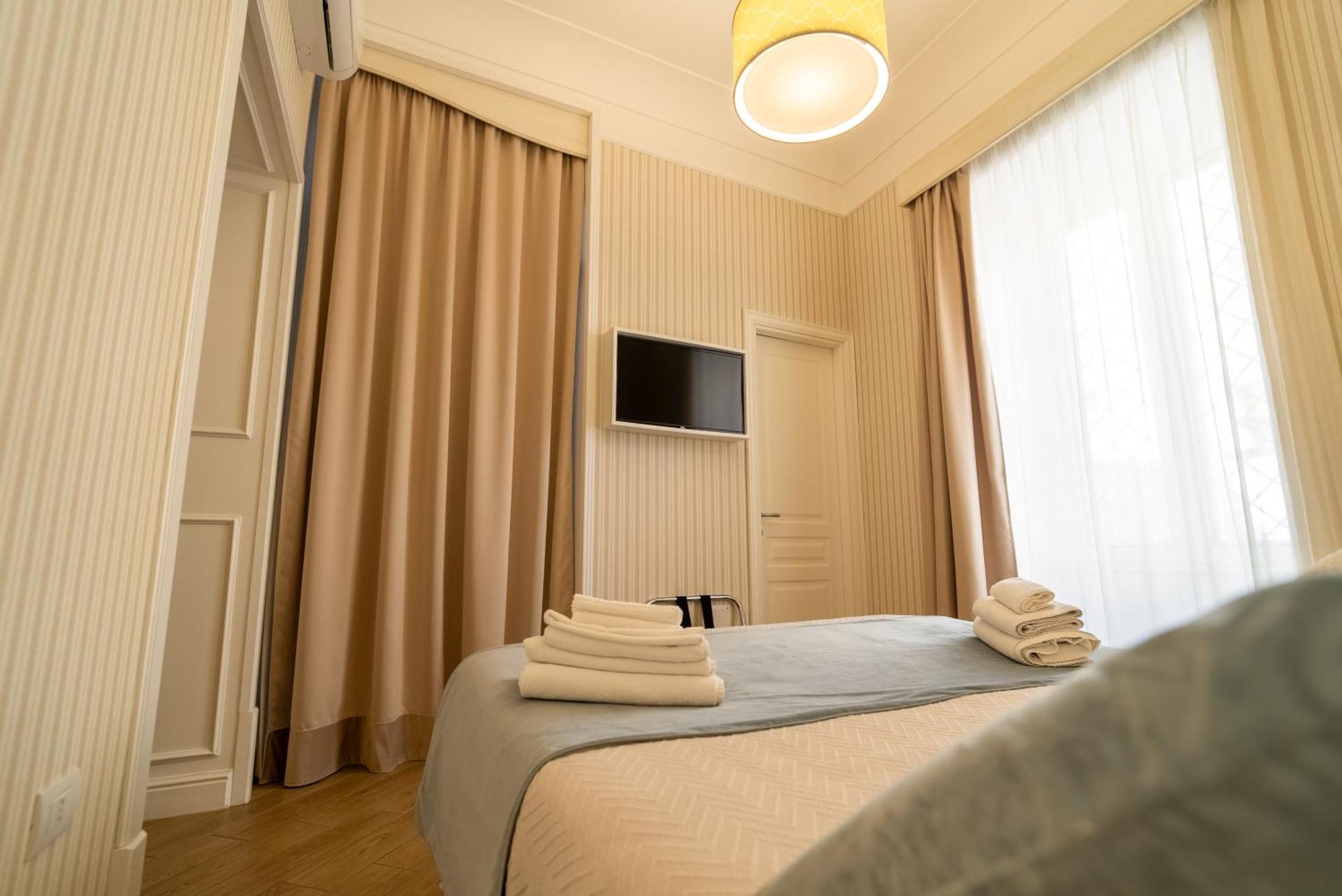 Hotel Florita Napoli Esterno foto